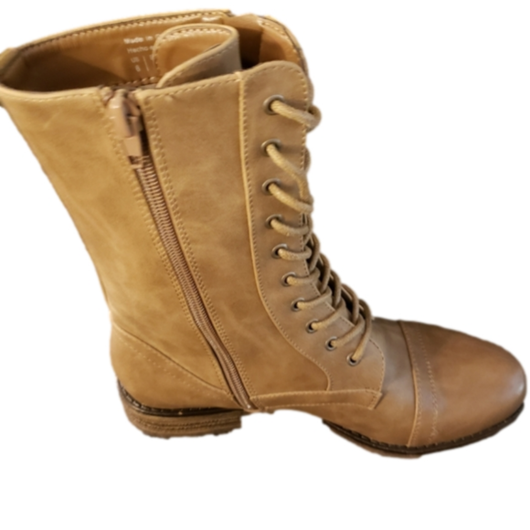COMBAT BOOTIES Size 6 by CALL IT SPRING - Picture 2 of 6
